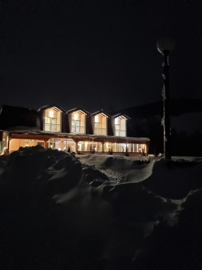 Honey Valley Bjelasnica Bed and Breakfast Esterno foto